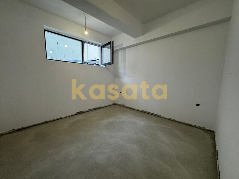 Apartament 2 camere cu curte 80 mp  intimitate si confort in oras, oportunitate